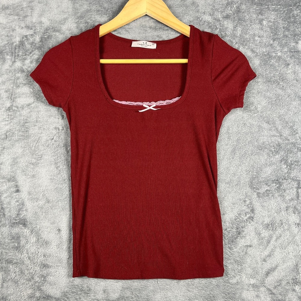 Rebellious Dreamer Blouse Top Womens XS Burgundy Knitted Lace Trim & Bow Ribbed